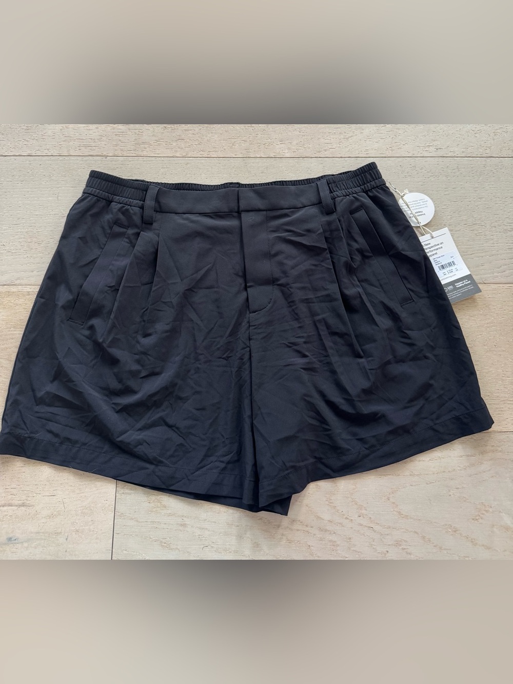 Vuori High Waist Athletic Shorts in Black - Picture 2 of 5
